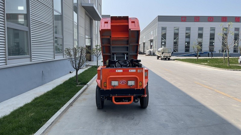 矿用四不像车刹车片的挑选与保养