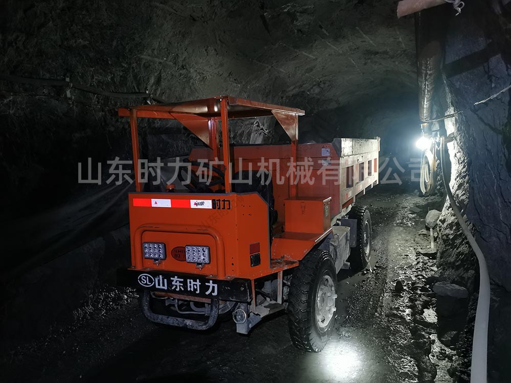 湖南铁矿5吨电动自卸车